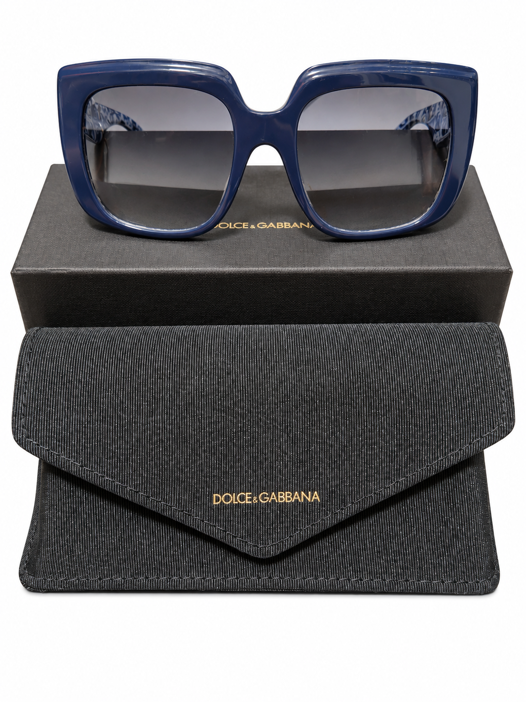 Dolce & Gabbana Oversized Square Blue Majolica Sunglasses – Gradient Lenses, Box & Case
